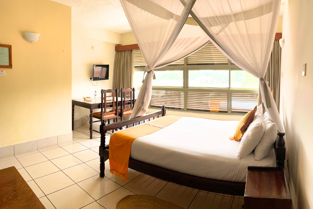 kenya comfort suites room